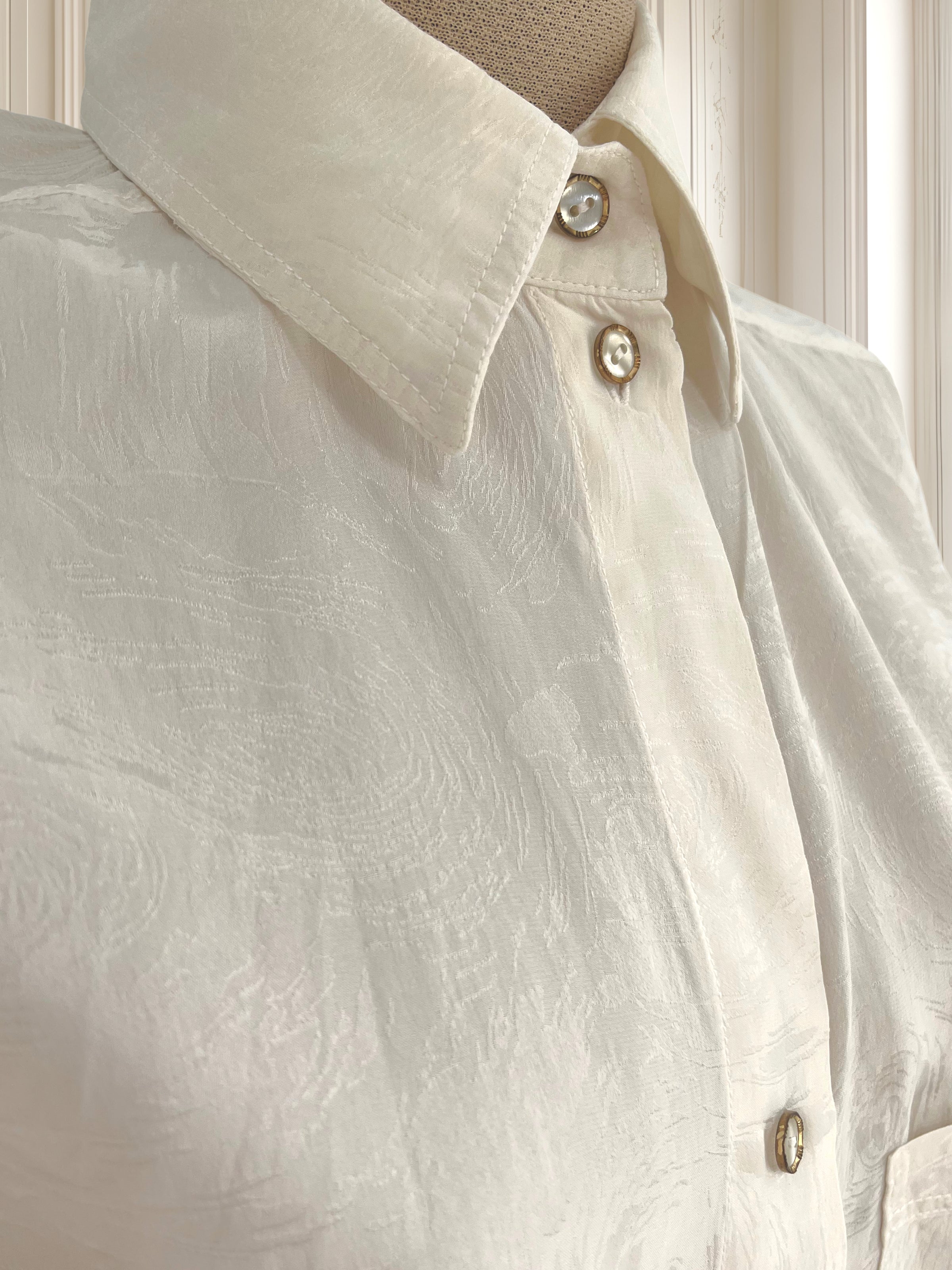 Cămașă vintage din mătase naturală potrivită pentru L/XL