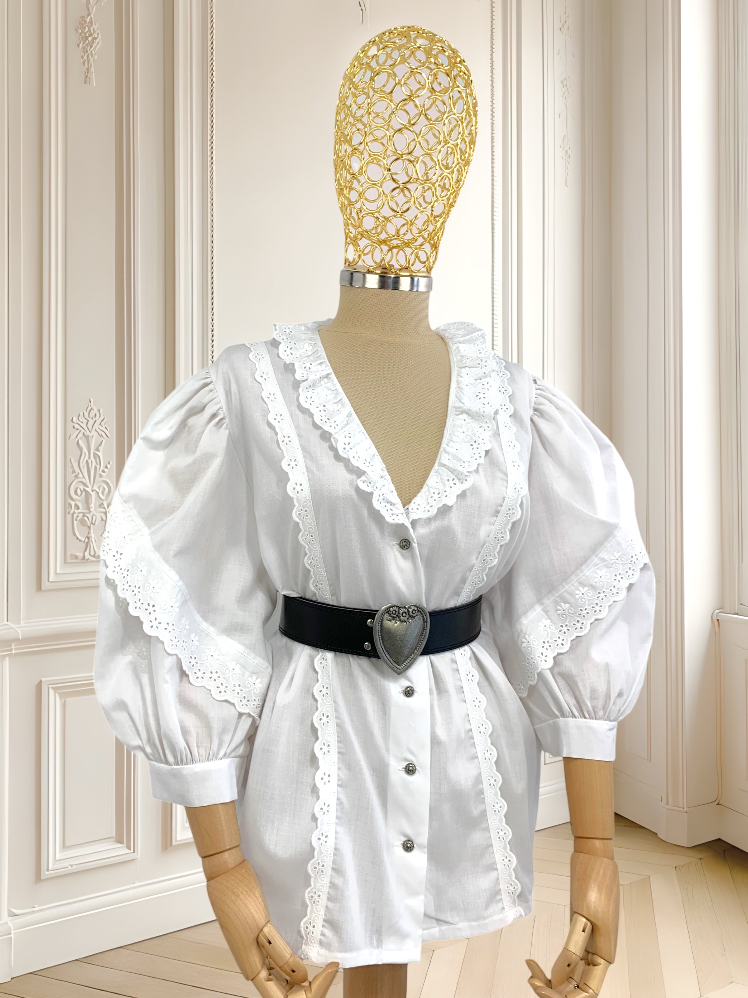 Cămașă vintage cu broderie potrivită pentru XL/XXL
