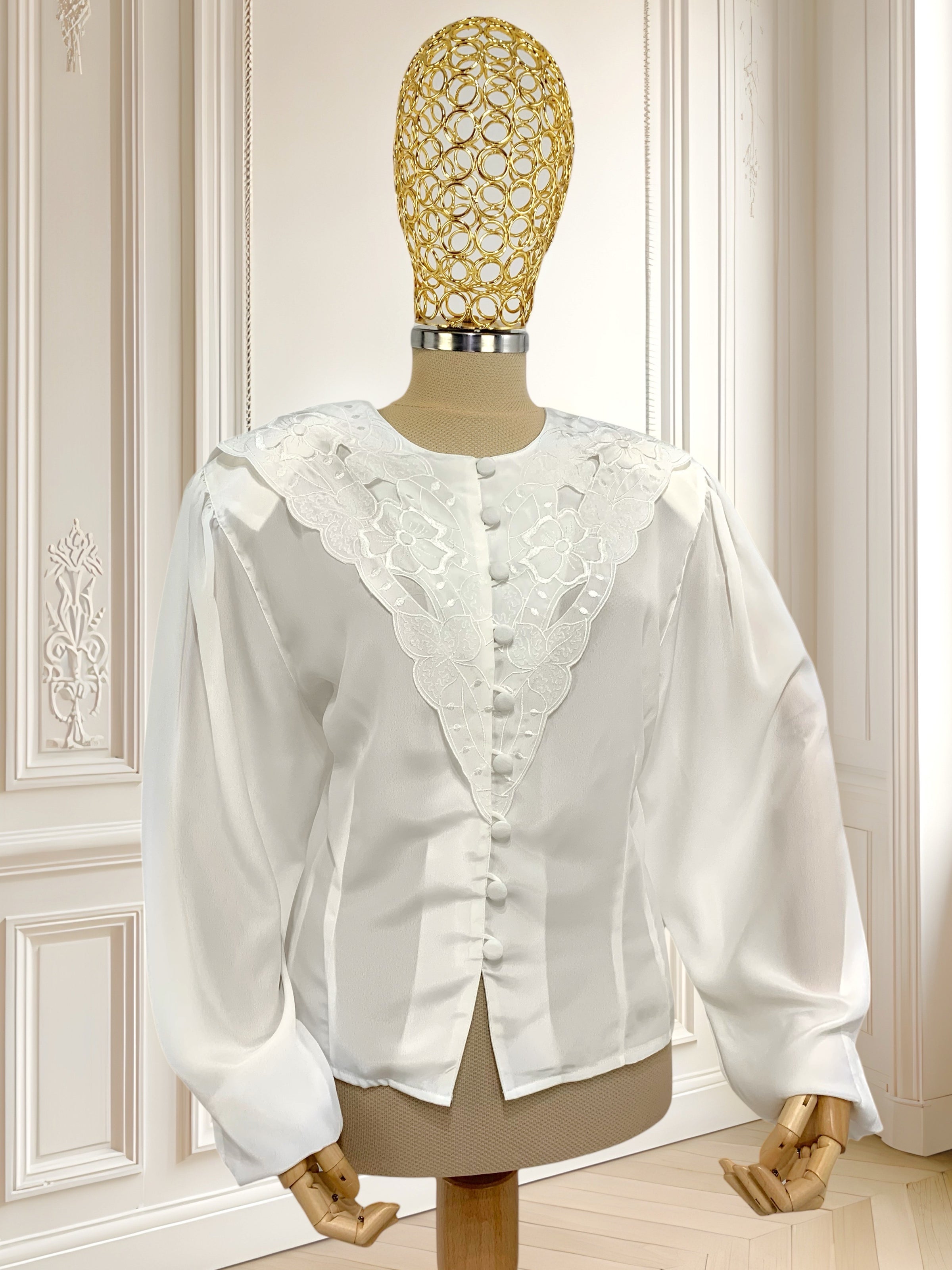 Cămașă vintage cu broderie potrivită pentru XL/XXL