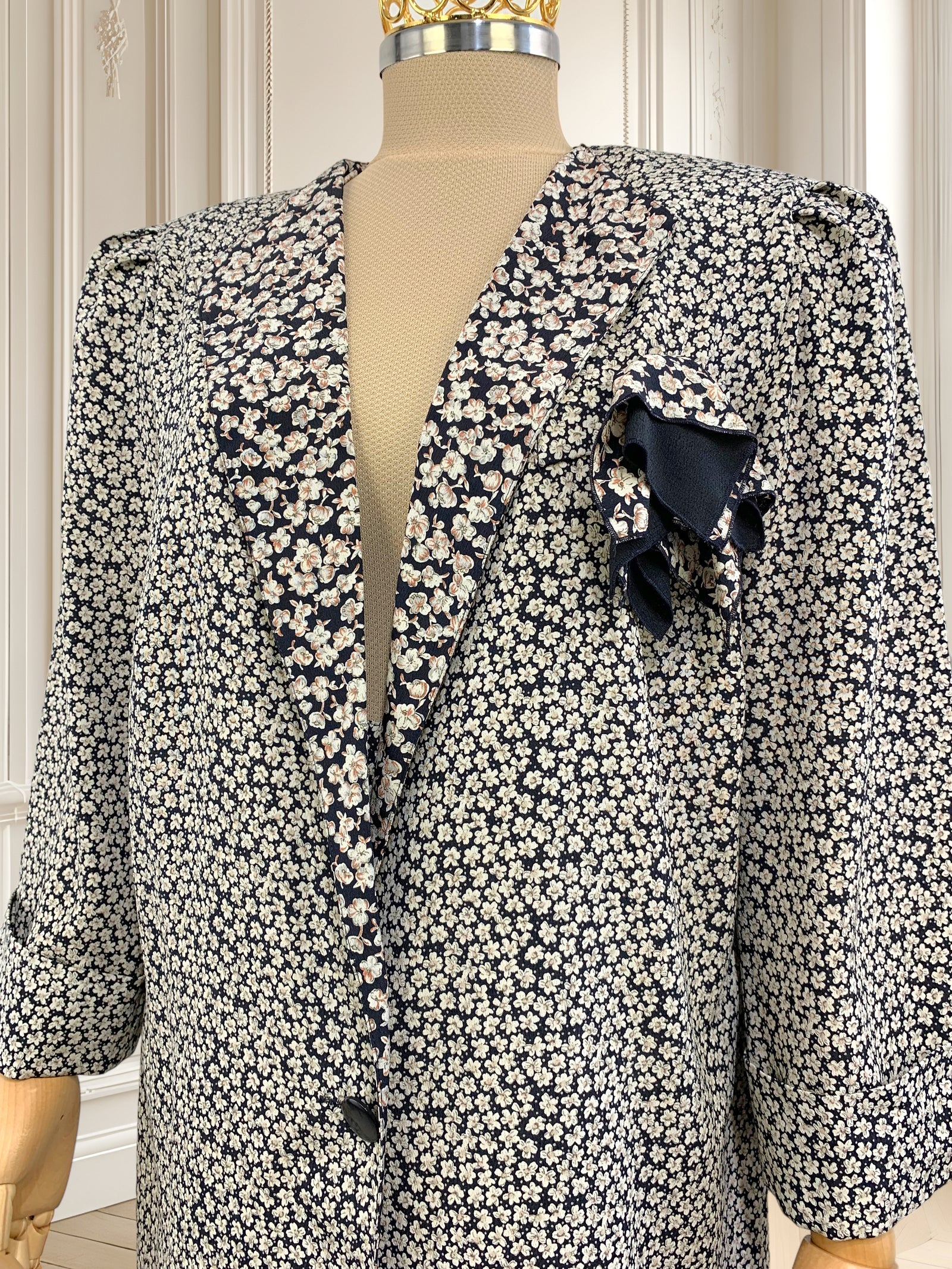 Compleu vintage cu print floral mărimea L