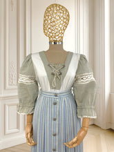 Încarcă imaginea în vizualizatorul Galerie, Bluză vintage din amestec de bumbac  mărimea M
