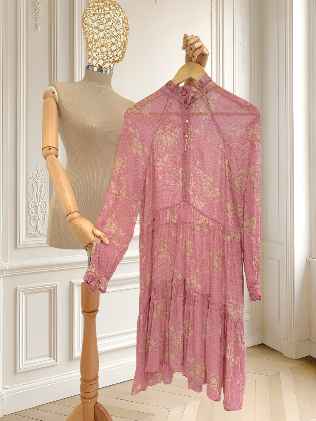 Rochie vaporoasă roz mărimea S