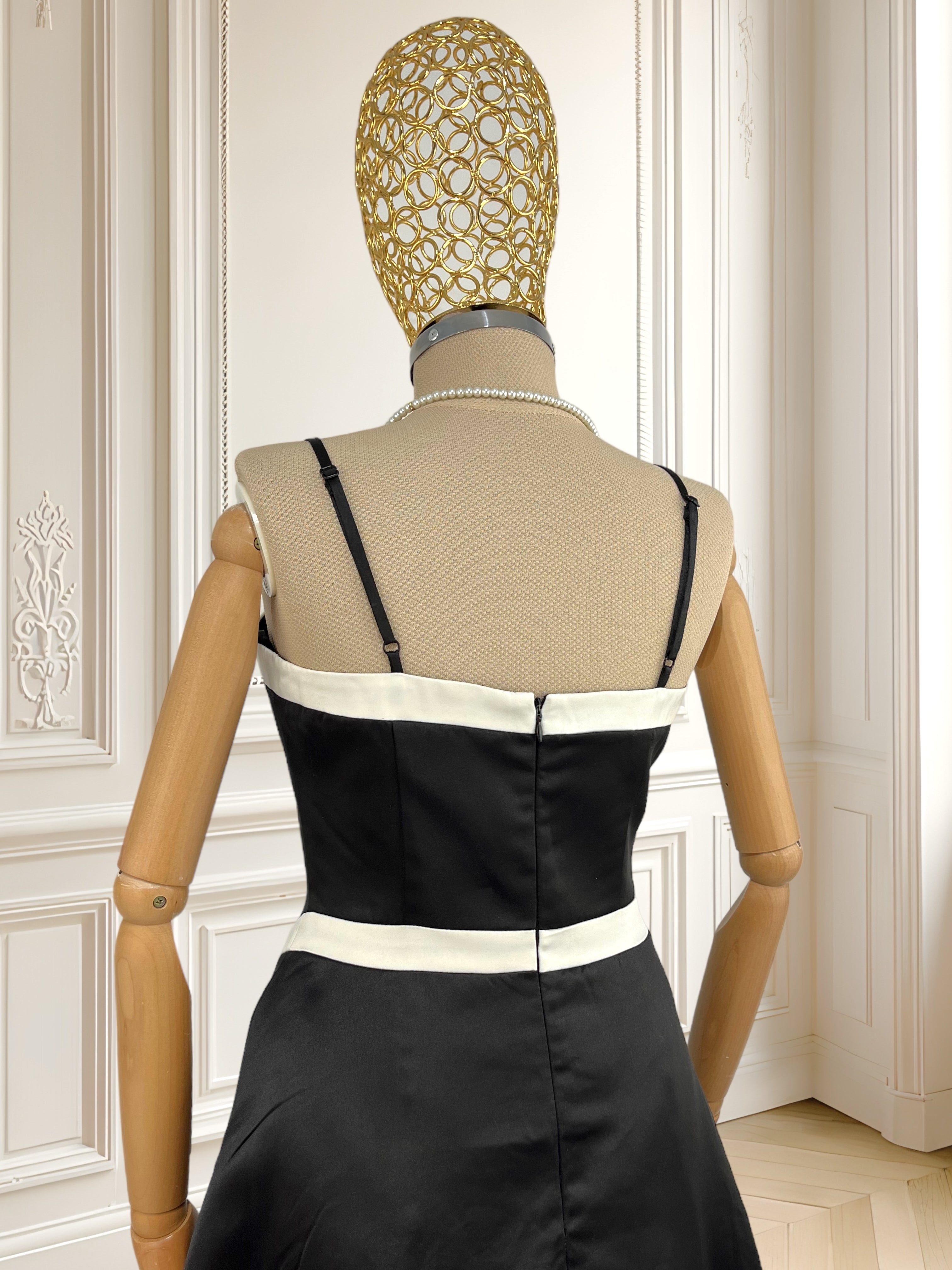 Rochie de gală satinată mărimea S