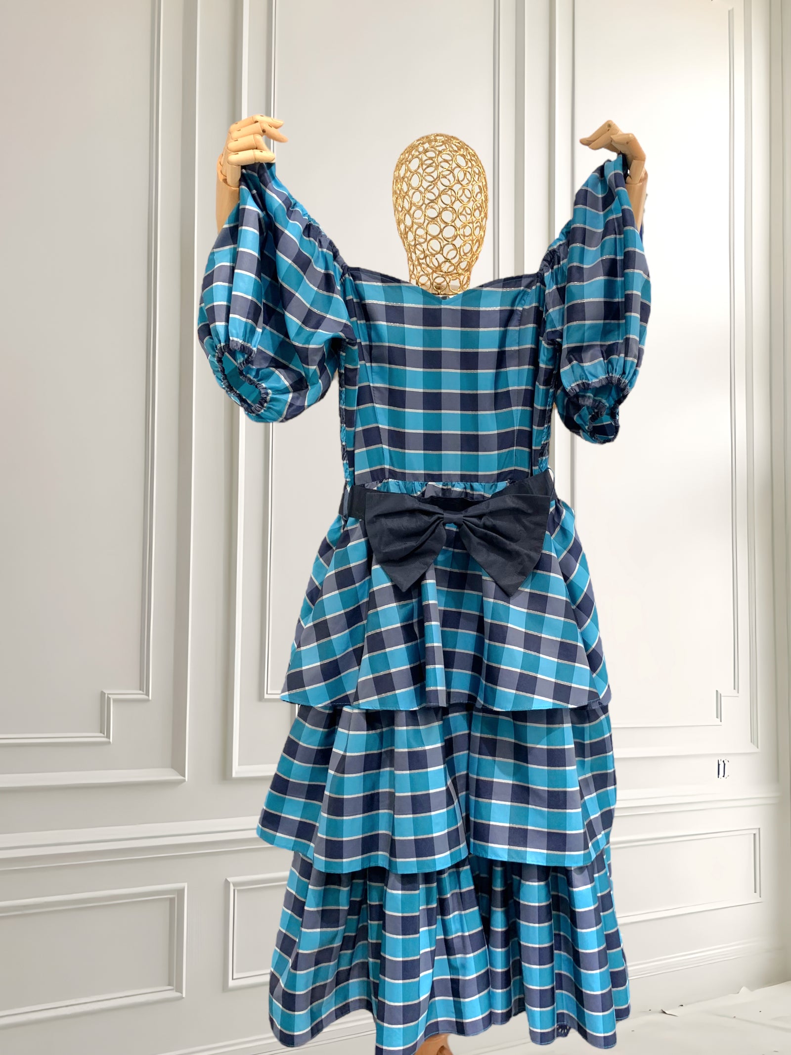 Rochie vintage cu mâneci bufante mărimea XS