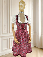 Încarcă imaginea în vizualizatorul Galerie, Rochie bavareză cu print floral mărimea S
