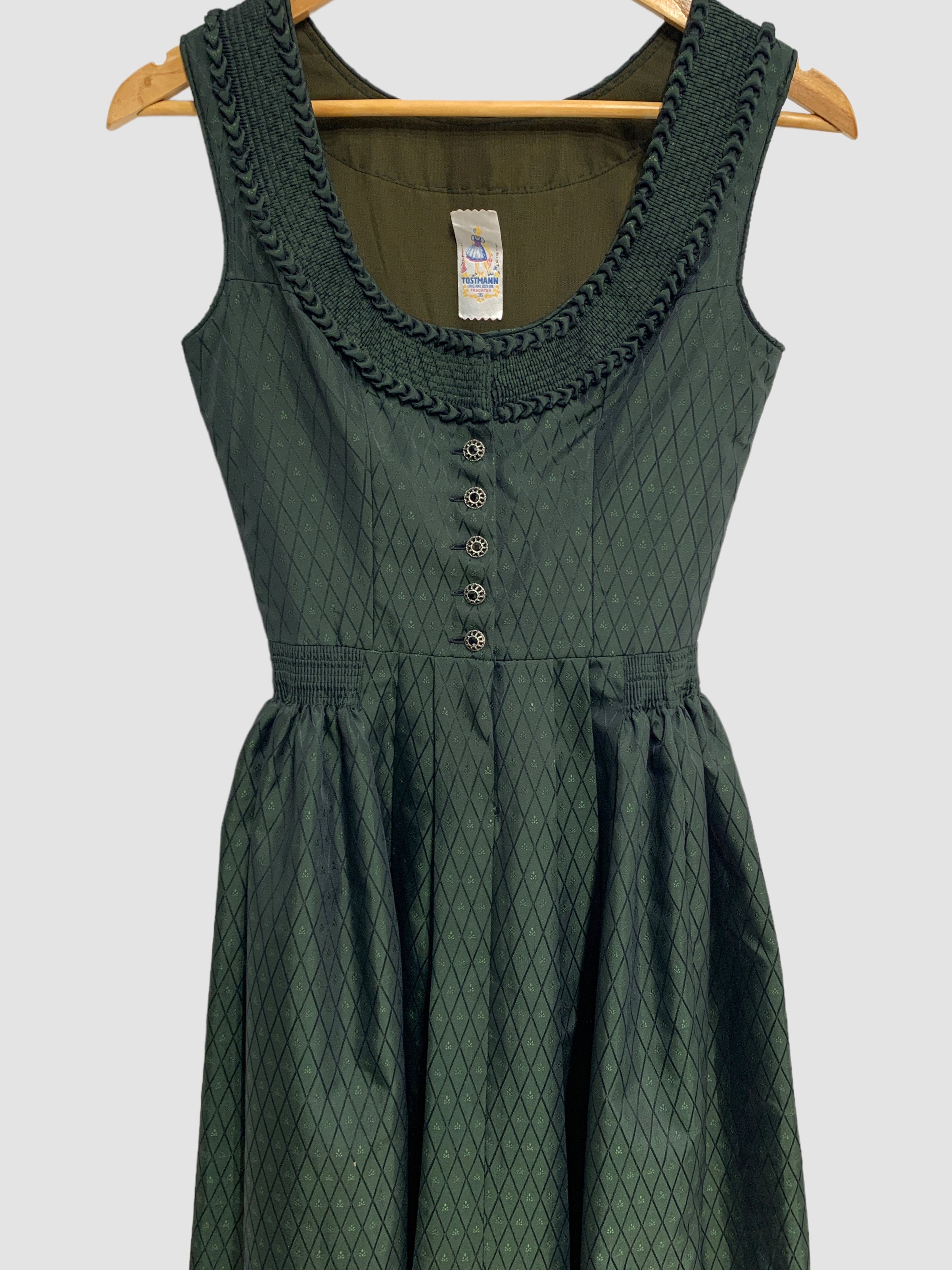 Rochie bavareză deosebită mărimea XS