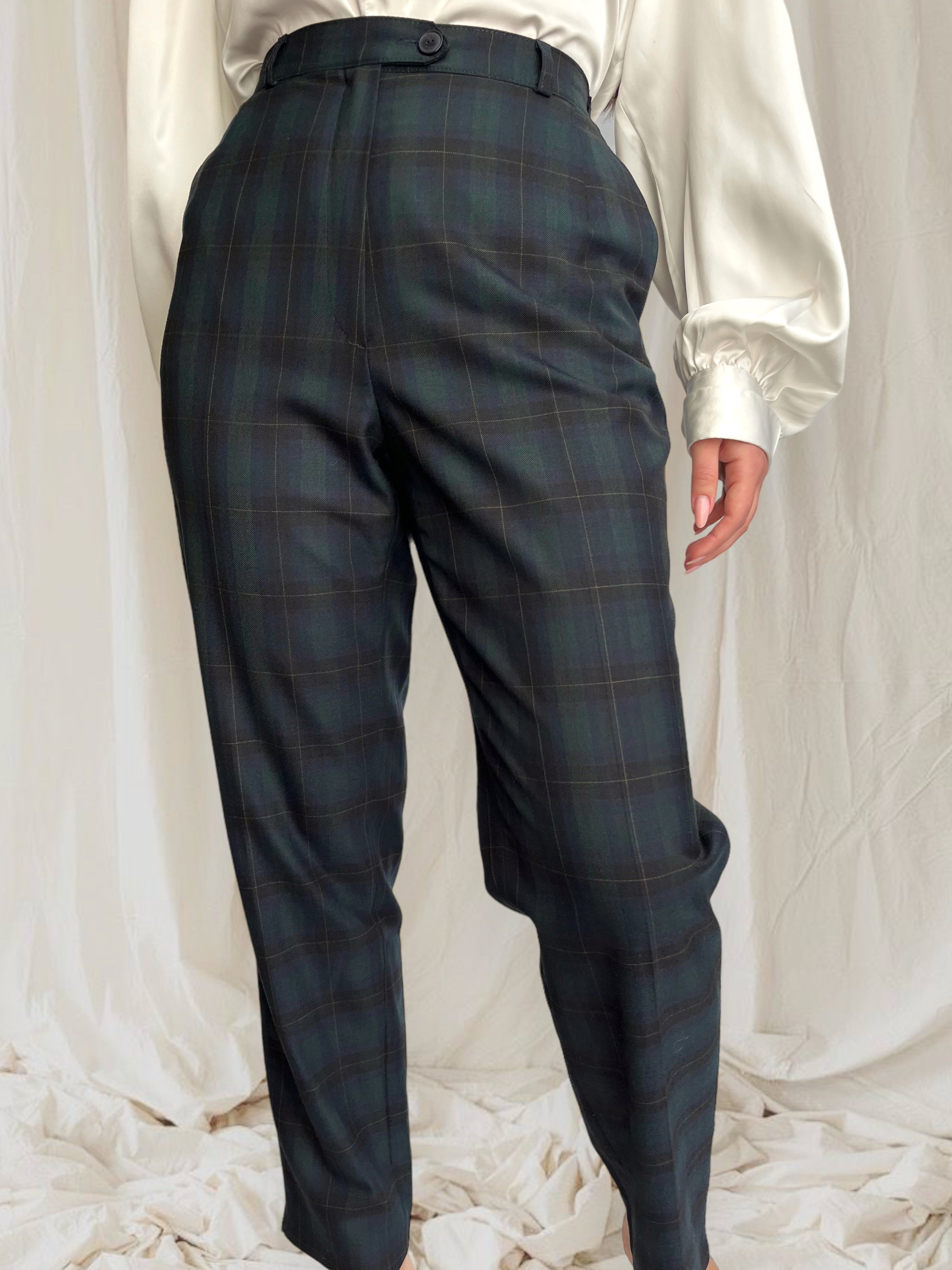 Pantaloni în carouri din amestec de lână pură mărimea M