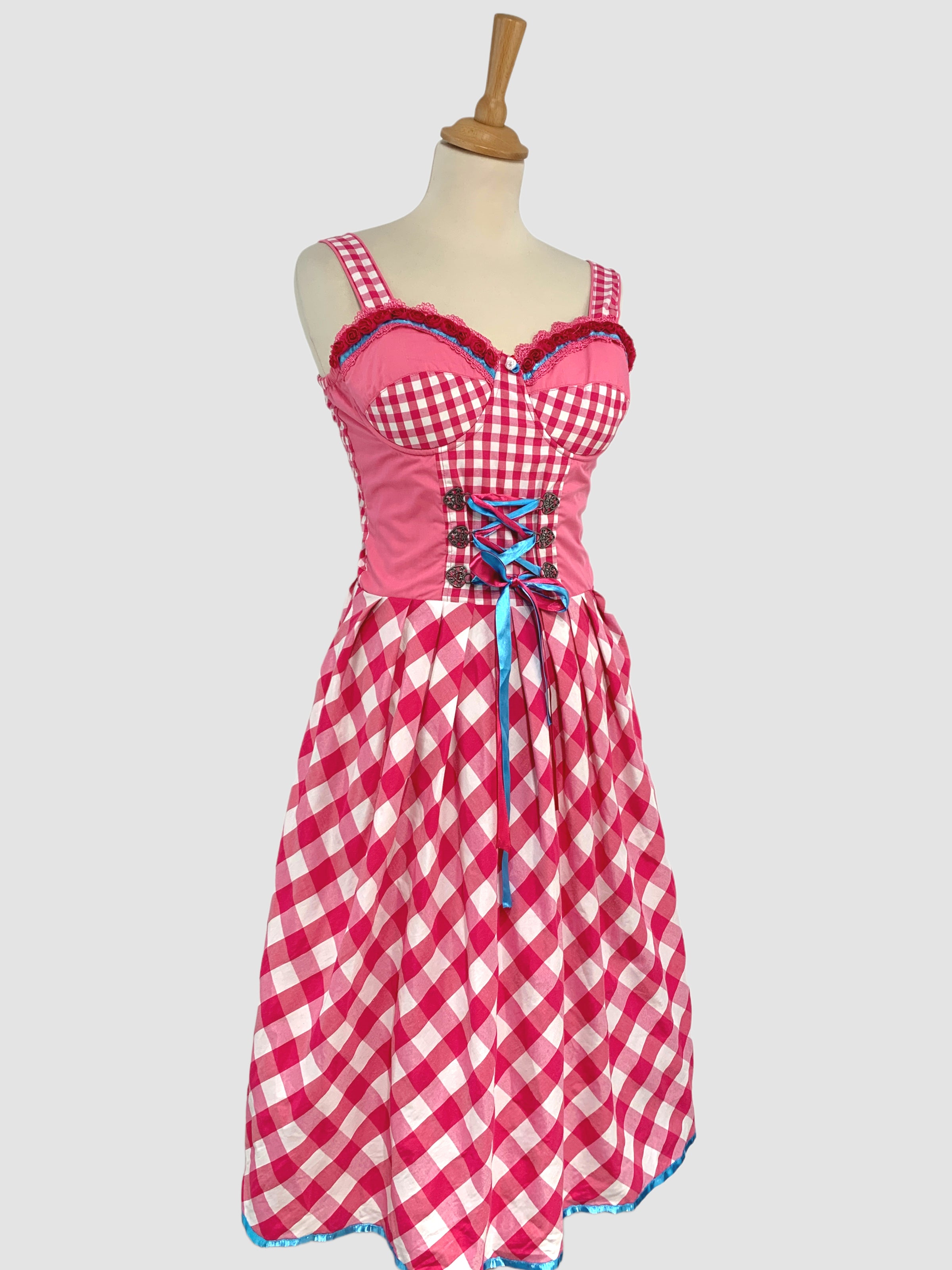Rochie bavareză mărimea S