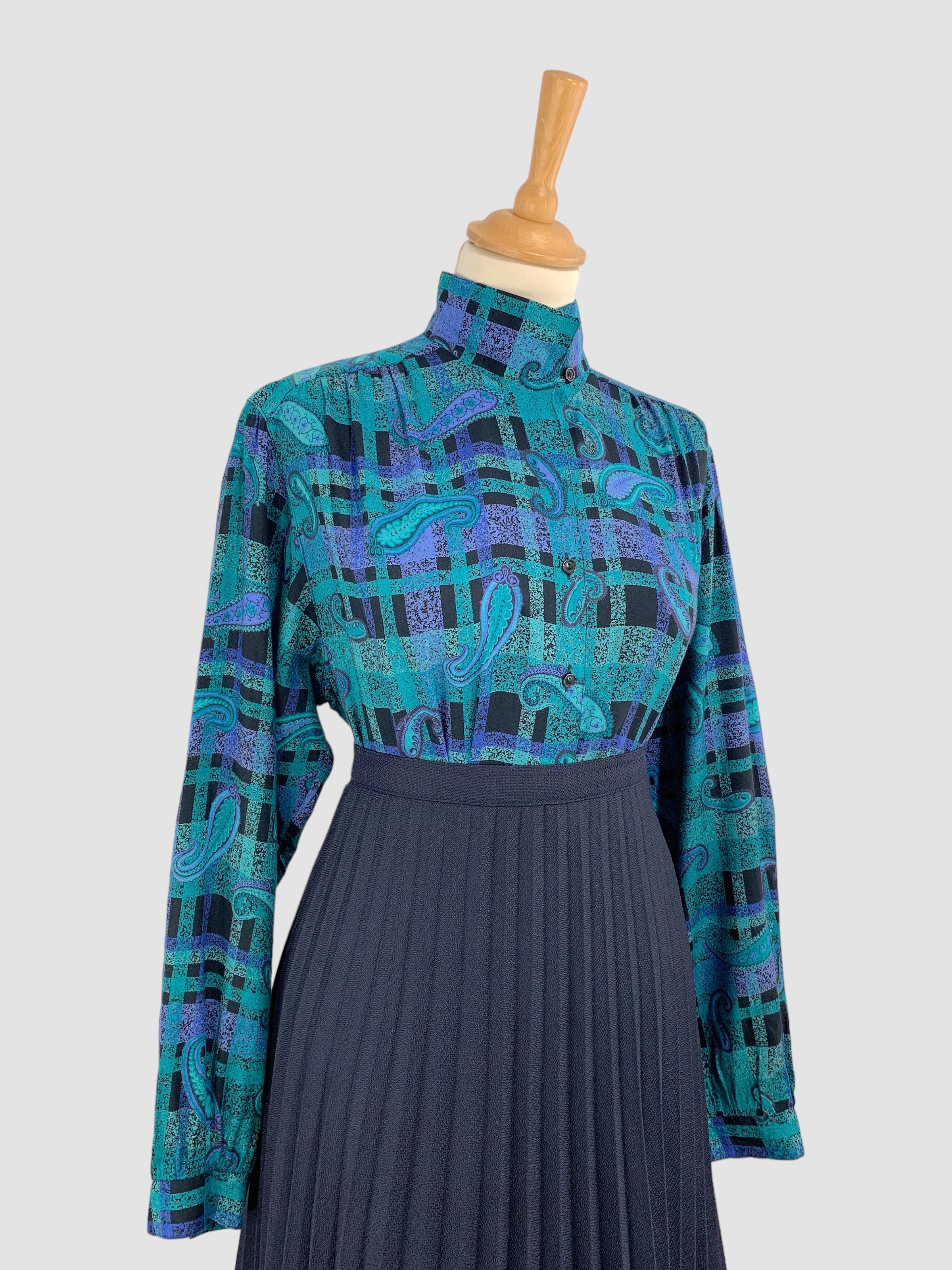 Cămașă din vâscoză cu print paisley mărimea XL