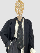 Încarcă imaginea în vizualizatorul Galerie, Cravată neagră cu inserții cusute
