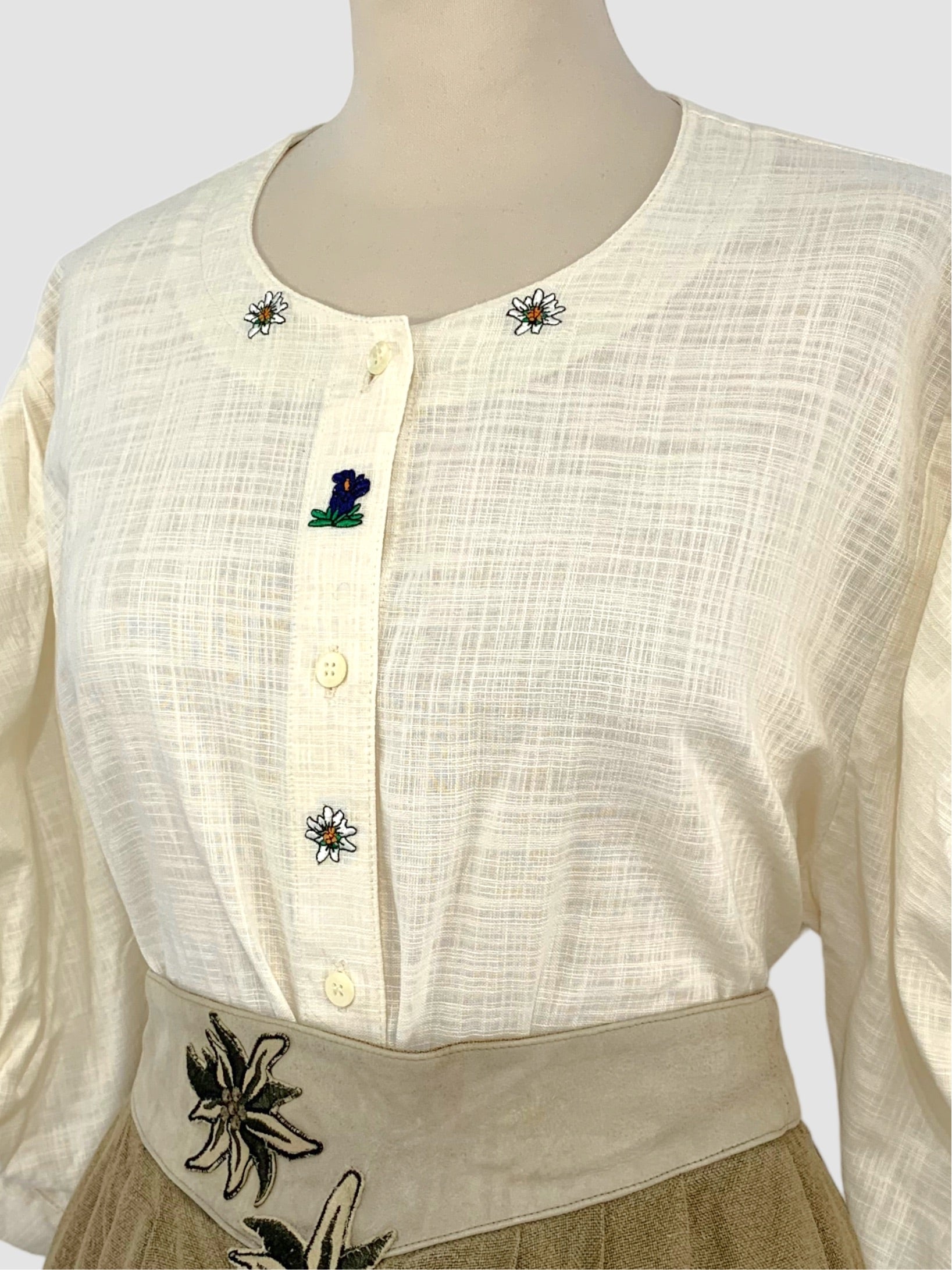 Cămașă vintage mărimea XL