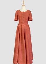 Încarcă imaginea în vizualizatorul Galerie, Rochie vintage din in potrivită pentru M/L
