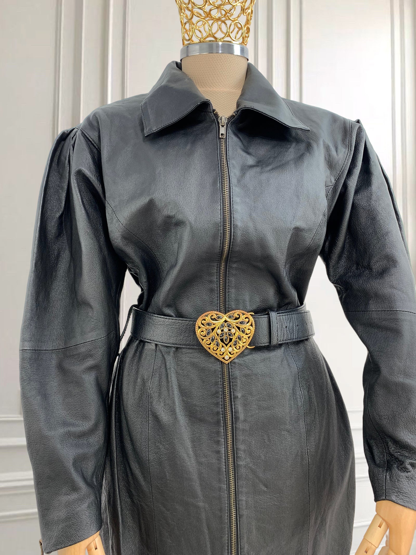 Rochie vintage din piele naturală potrivită pentru M/L