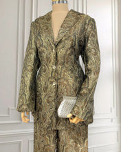 Încarcă imaginea în vizualizatorul Galerie, Costum superb din brocart mărimea M
